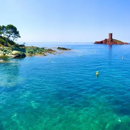 Petit Mazet Vue Extraordinaire Et Proximite Plages