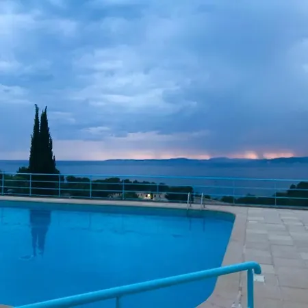 Apartment Petit Mazet Vue Extraordinaire Et Proximite Plages *